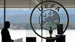 یوفا: تیم‌های اروپایی با کشورهایی که زنان را به استادیوم راه نمی‌دهند بازی نکنند