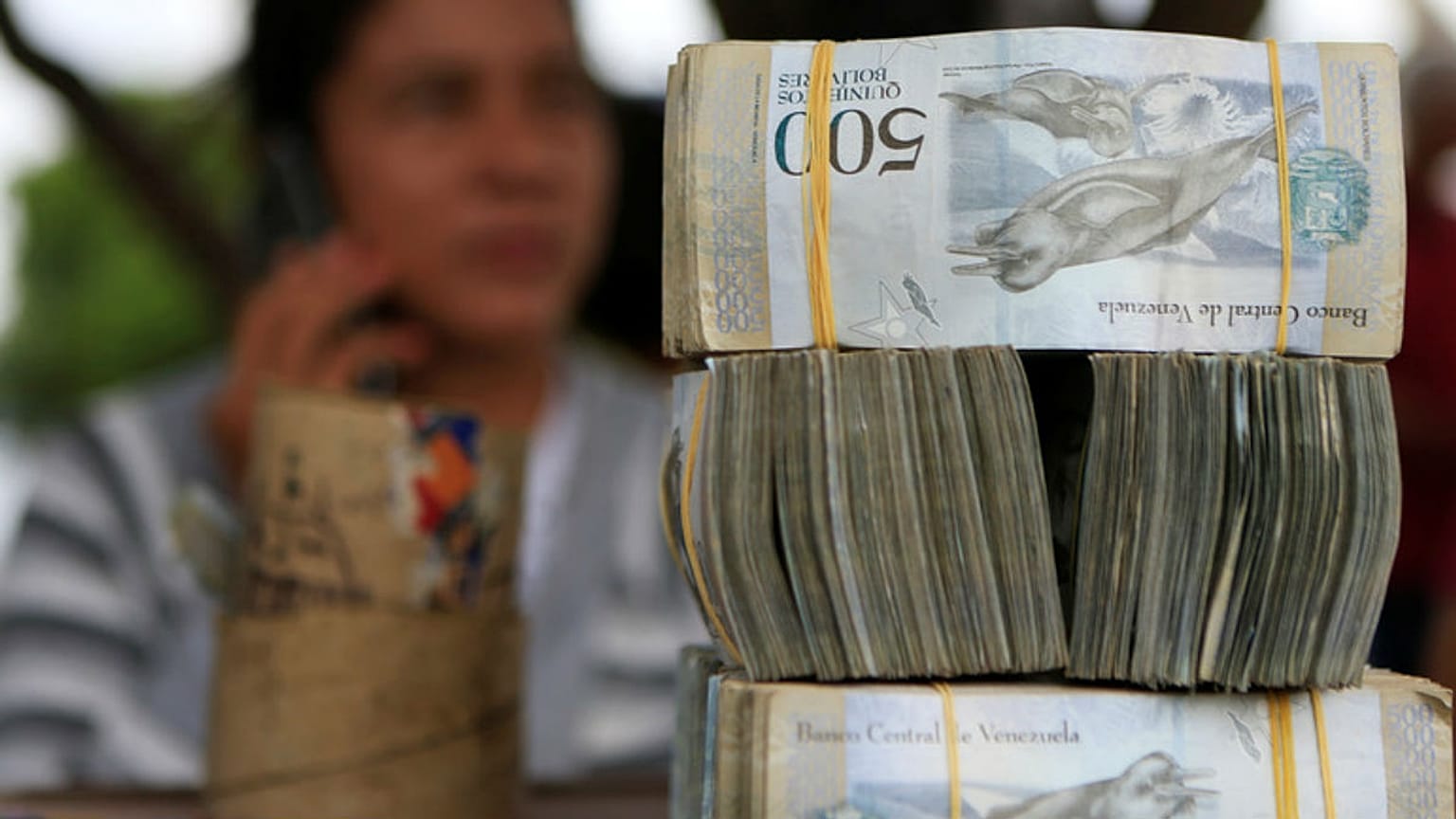 سبقت بازار سهام ونزوئلا از ایران؛ بازده بورس کاراکاس ۴ برابر تهران شد