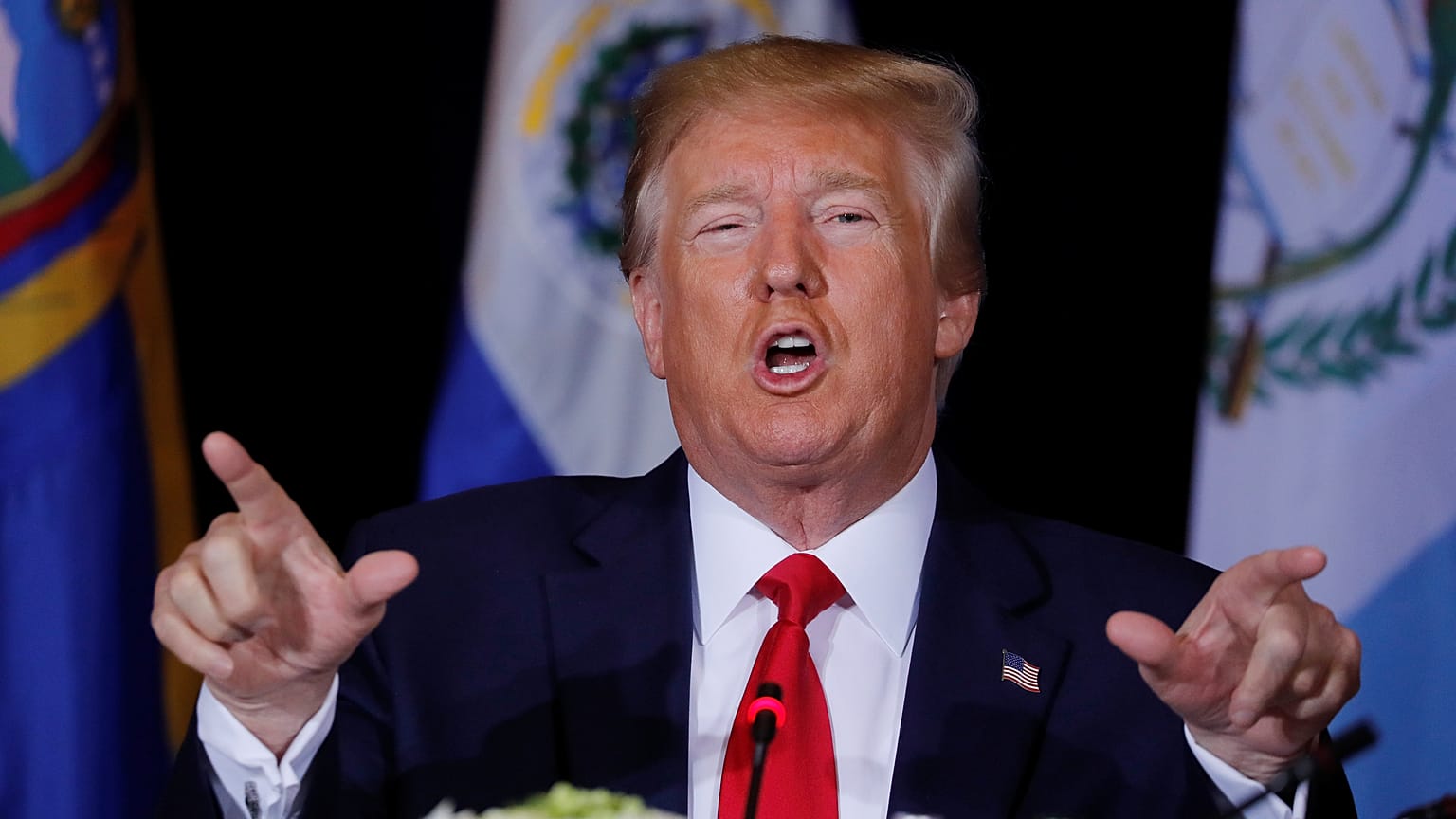 Белый дом опубликовал стенограмму разговора Трампа с Зеленским