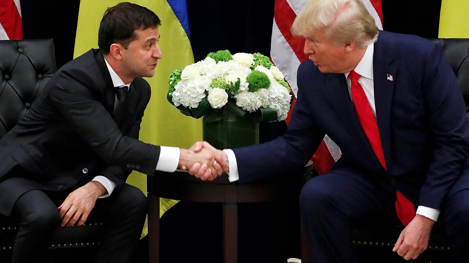 Trump'ın azledilme süreci: Telefon kayıtları Zelenskiy'den Biden'ı soruşturması talebini doğruluyor