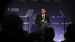 Hazine ve Maliye Bakanı Berat Albayrak, New York'ta DEİK ve TAİK tarafından düzenlenen Türkiye Yatırım Konferansı’na katıldı