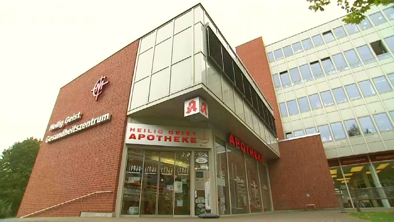 Nach Todesfällen: Behörden schließen drei Apotheken in Köln