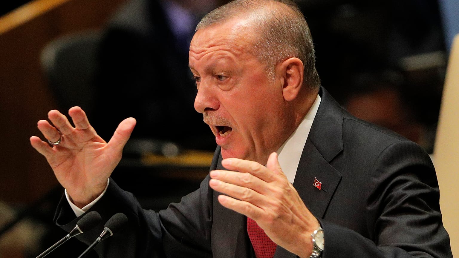 أردوغان: لا أعتقد أنه من الجيد اتهام إيران بالضلوع في هجمات السعودية 