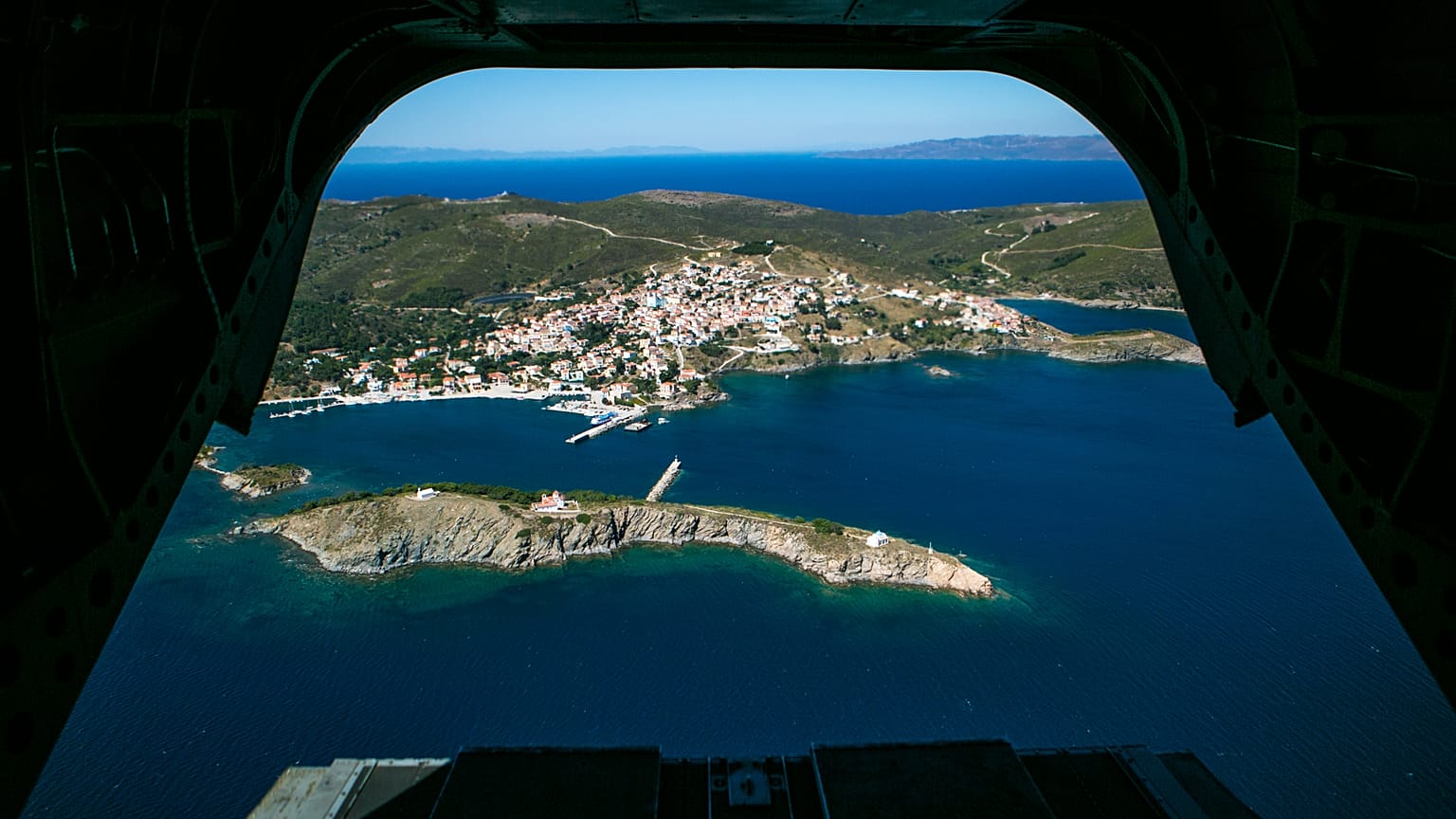 Grecia, migranti: morti e dispersi al largo dell'isola di Oinousses