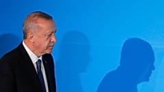 Reuters: Erdoğan'ın partisinde üye sayısı giderek azalırken, muhalifler artıyor; güç kaybı sürecek