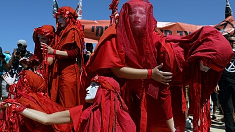 Young Israelis demand climate change action at protest