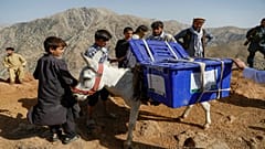 عملية تنظيم الإنتخابات في أفغانستان