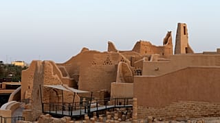 مبنى مرمم من حي الطريف في الدرعية التي ضمّتها "الأونيسكو" إلى قائمة التراث العالمي في 2010