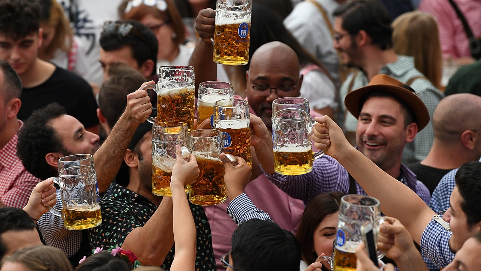 "Der Gast wird bedient, auch wenn wir ihn am Ende raustragen"