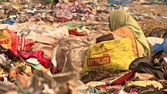 L'Inde bannit le plastique à usage unique du pays
