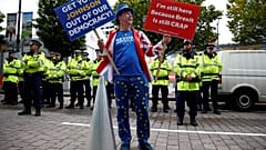 Mindenki csak kapkodja a fejét – brexit a kulisszák mögött