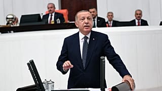 Türkiye Cumhurbaşkanı Recep Tayyip Erdoğan, 27. Dönem 3. Yasama Yılı'nın açılışı dolayısıyla TBMM Genel Kurulu'nda milletvekillerine hitap etti.