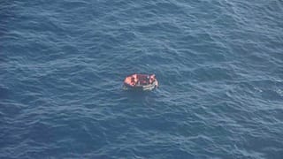 Radeau de sauvetage pris en photo par la Marine nationale française, le 28 septembre 2019