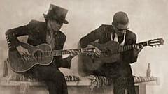 O "cangalheiro" (Tó Trips) e o "gangster" (Pedro Gonçalves) juntaram-se em 2003