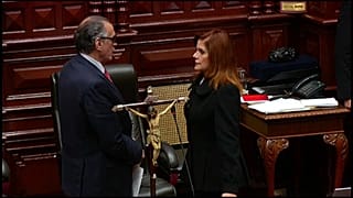 Choque de poderes en Perú: Aráoz renuncia a la presidencia interina
