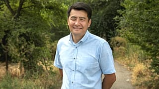 BM'nin Nansen Mülteci Ödülü, Kırgızistan'da 'vatansızlığı' bitiren avukat Ashurov'a verildi