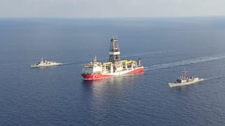 Με NAVTEX και εντάλματα σύλληψης απαντά η Κύπρος στο «Γιαβούζ»