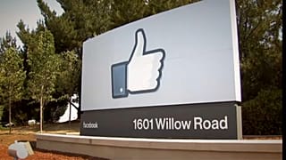 Unione europea impone a Facebook di cancellare contenuti offensivi