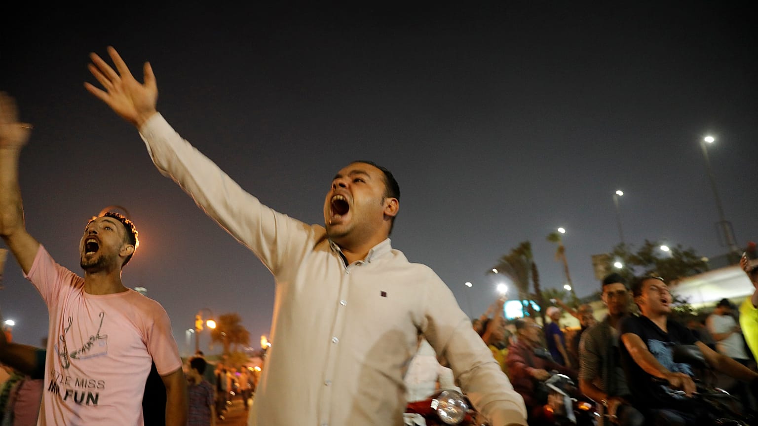 المجلس القومي لحقوق الانسان في مصر ينتقد تفتيش محتوى هواتف مواطنين والداخلية ترد 