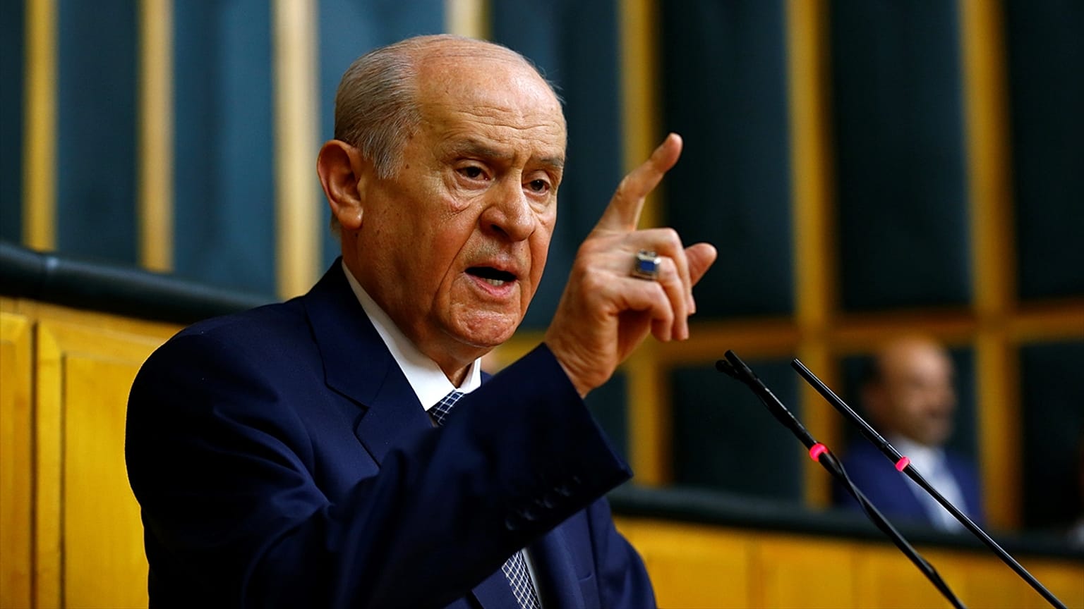 Sağlık durumu sosyal medyada tartışma konusu olan Bahçeli'den Kılıçdaroğlu için 'Yüce Divan' çıkışı
