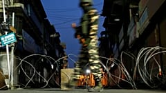 حمله با نارنجک در کشمیر ۱۰ نفر را زخمی کرد