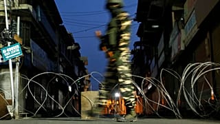 حمله با نارنجک در کشمیر ۱۰ نفر را زخمی کرد