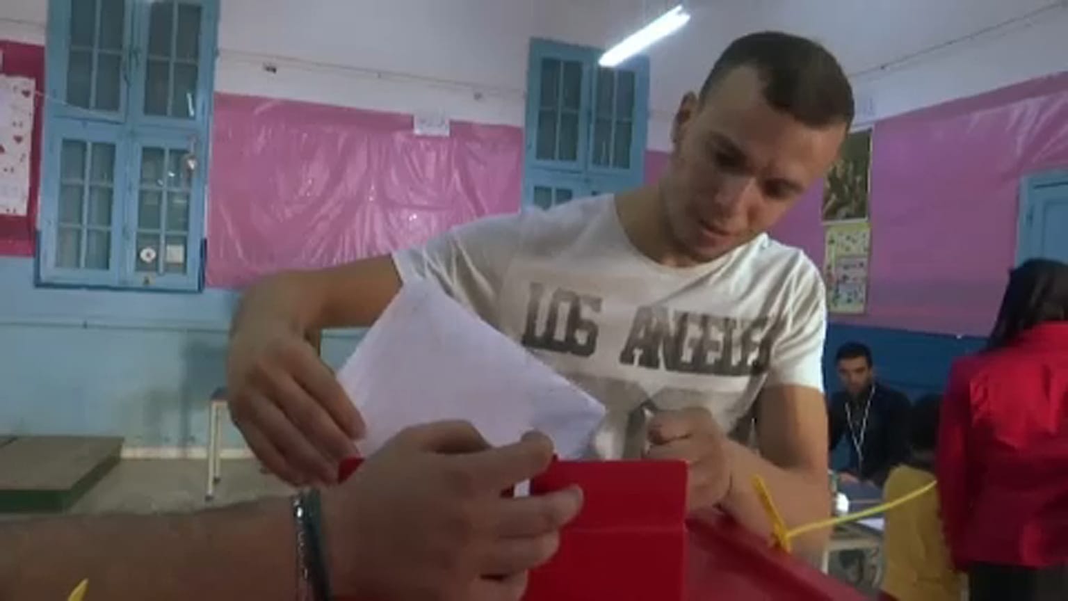 Két párt is bejelentette, hogy győzött a tunéziai parlamenti választáson