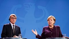 Merkel bei einem Treffen mit EU-Parlamentspräsident Sassoli