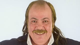 طلعت زكريا