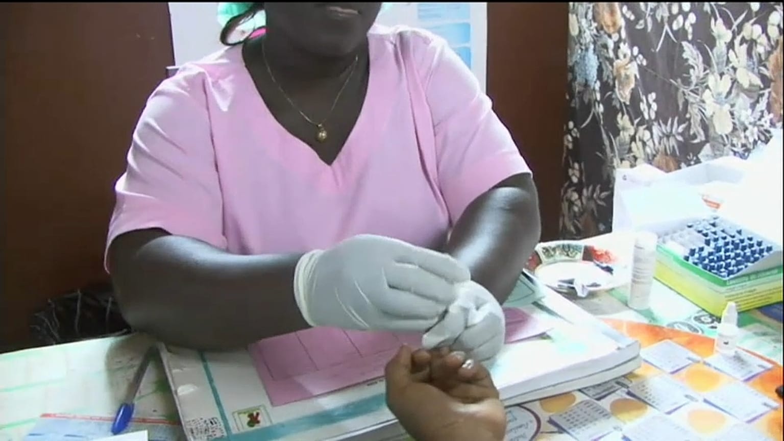 Lotta all'Hiv: il Fondo globale punta a raccogliere 14 miliardi di dollari in tre anni
