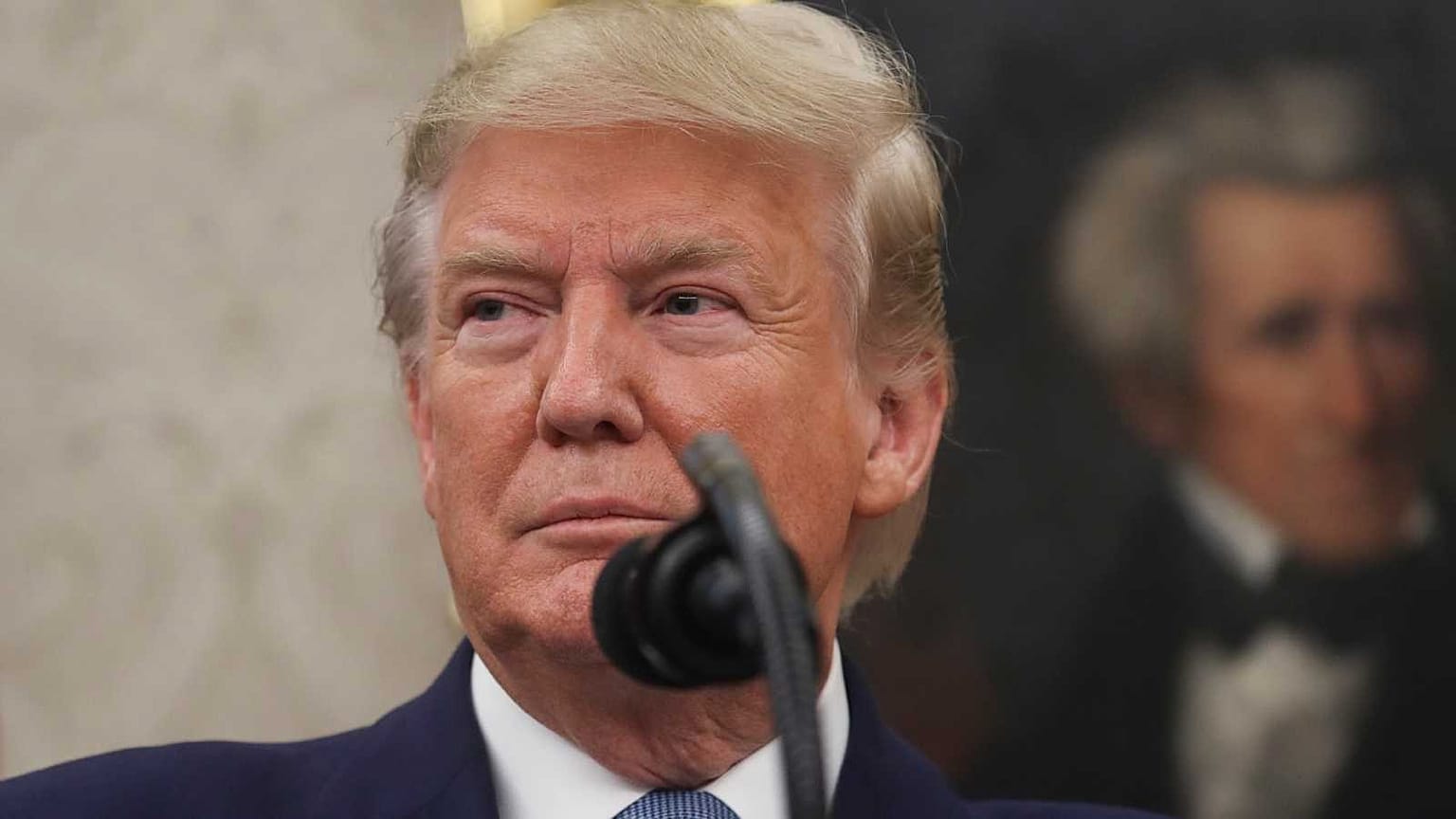 Destitution : Trump choisit le bras de fer avec le Congrès