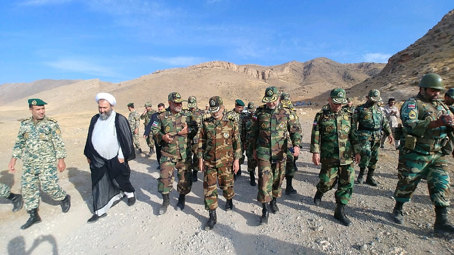 رزمایش غیر مترقبه ارتش در منطقه شمال غرب ایران 