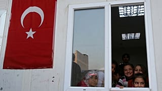 Dünya Kız Çocukları Günü: Eğitimde 'Cam Tavanı' kıran kızlar