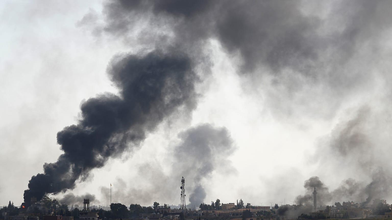 Σε πλήρη εξέλιξη η τουρκική επιχείρηση στην ΒΑ Συρία