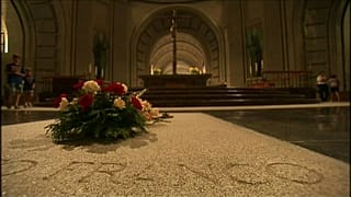 Dos semanas para sacar a Franco del Valle de los Caídos