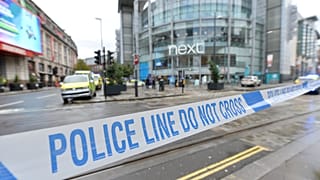 Manchester'da bıçaklı saldırı: 4 yaralı