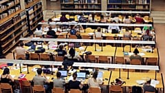 فرنسا: المجلس الدستوري يفصل في قضية رفع الرسوم الجامعية للطلبة الأجانب