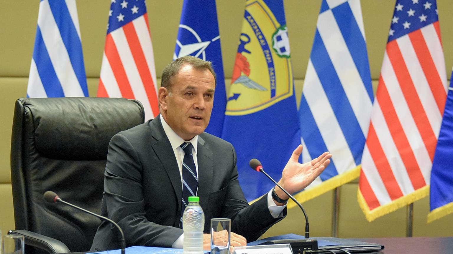 (Ξένη Δημοσίευση). O Υπουργός Εθνικής Άμυνας  Νικόλαος Παναγιωτόπουλος 