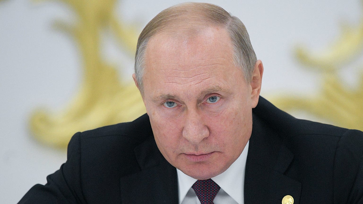Putin: Suriye toprakları yabancı devlet askerlerinden arındırılmalı 