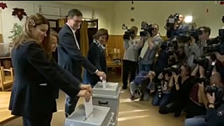 Tarlós erős kezekbe, Karácsony a budapestieknek adná a fővárost