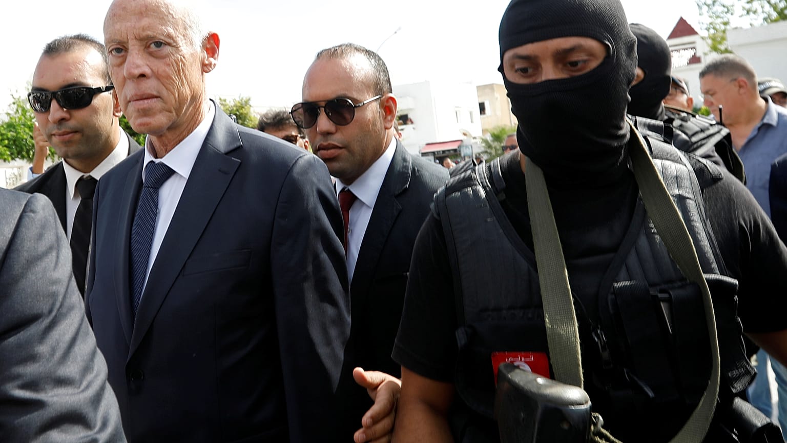 Tunisia, presidenziali: avanti Saied, conservatore indipendente