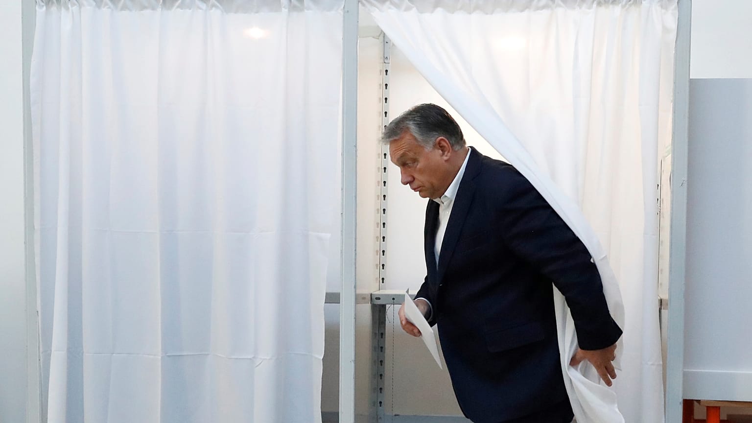 Viktor Orban, Macaristan'da yapılan yerel seçimlerde başkent Budapeşte'yi kaybetti