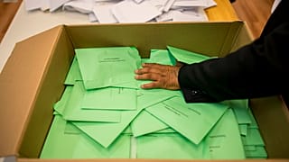 Budapesti kerületi polgármesterek - hol nyert az ellenzék, hol újrázhat a kormánypárt?