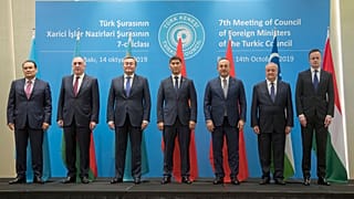 Szijjártó az uniós külügyminiszterek helyett a Türk Tanács csúcstalálkozóját választotta
