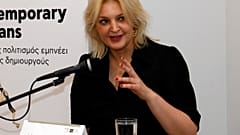 Η σχεδιάστρια Σοφία Κοκοσαλάκη 