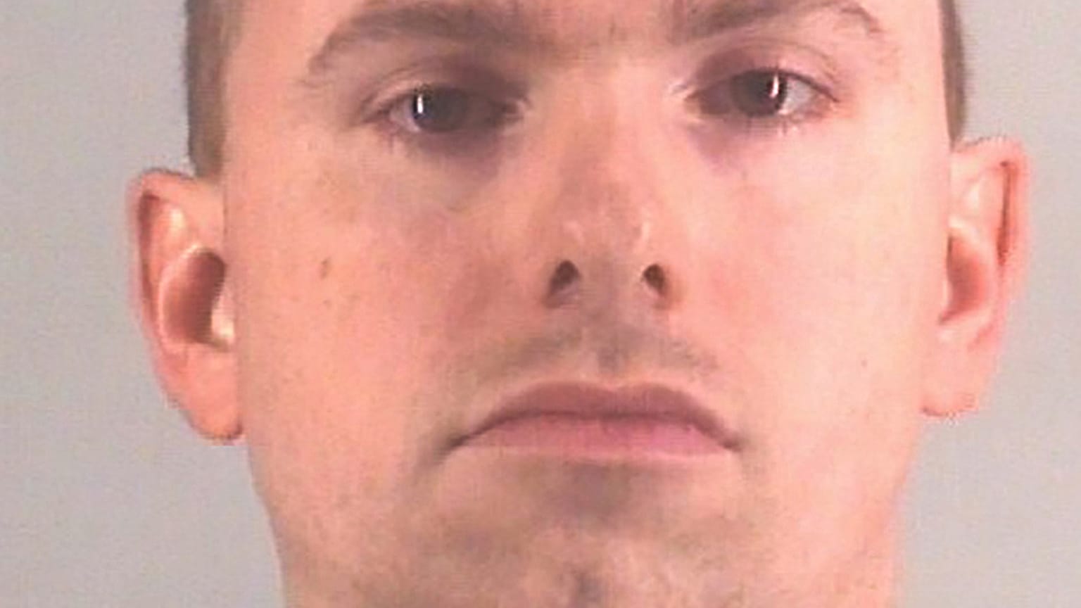Polizist in Texas erschießt Frau in ihrem eigenen Haus 
