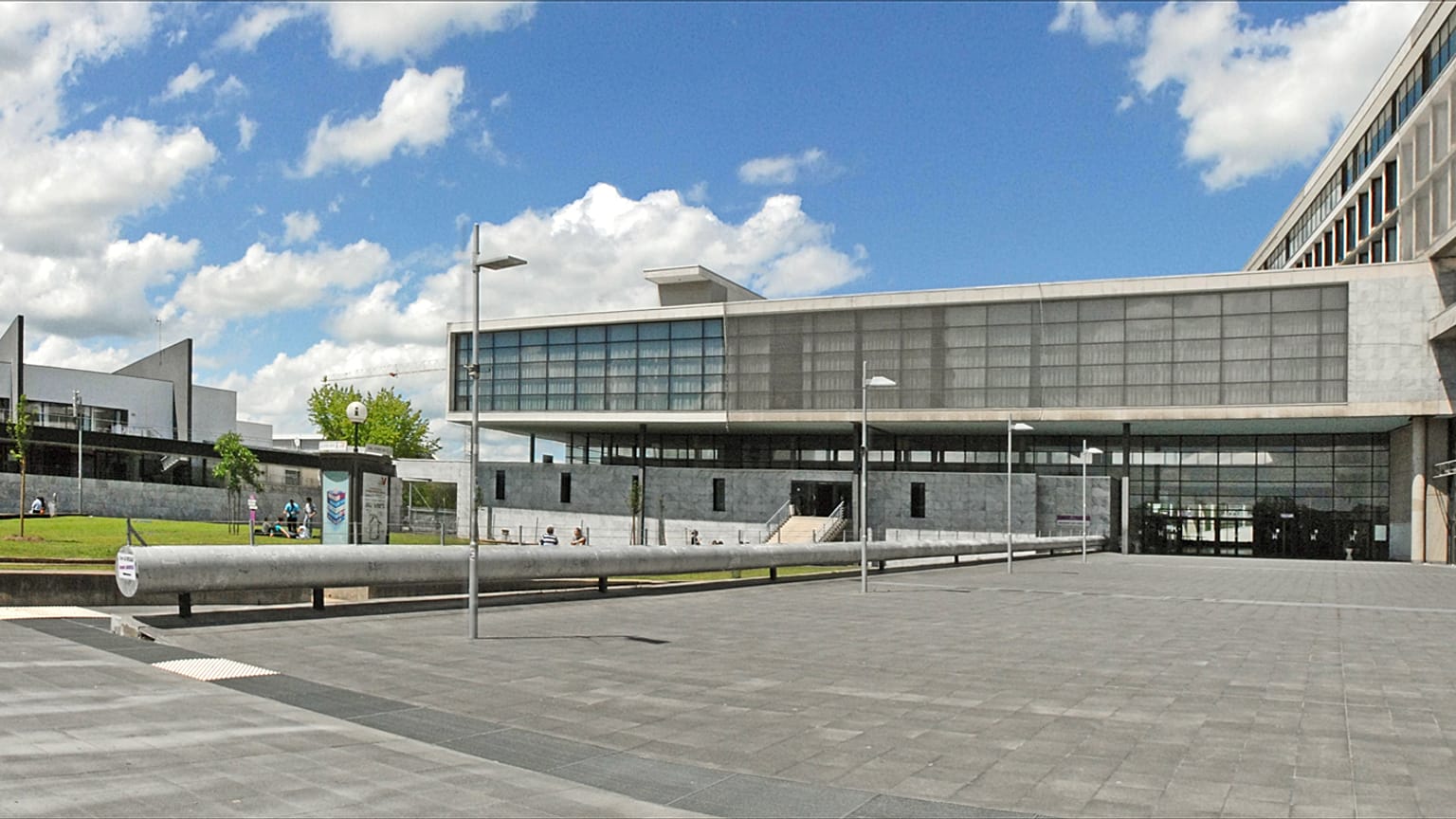 Cergy-Pontoise Üniversitesi