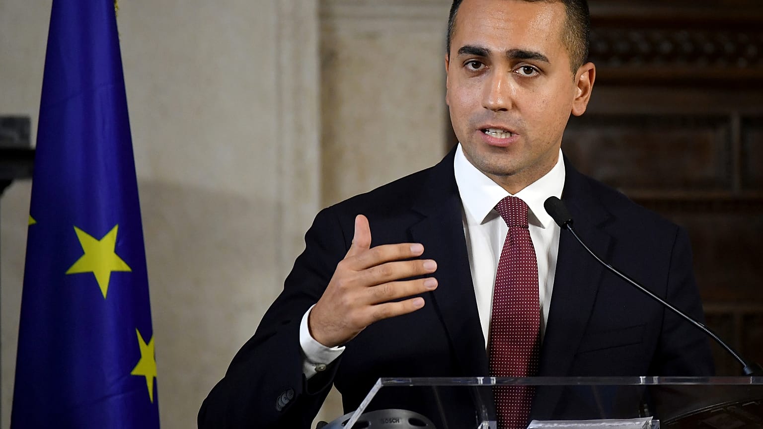 Siria, Di Maio: "Bloccheremo la vendita di armi alla Turchia"