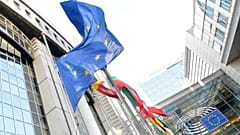 "Μπλόκο" από Γαλλία σε Αλβανία και Β.Μακεδονία για ένταξη στην ΕΕ