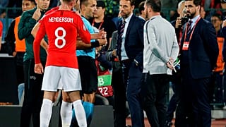Fußball-Präsident nach Rassismus-Vorfällen zurückgetreten - UEFA vor Anklage gegen Bulgarien